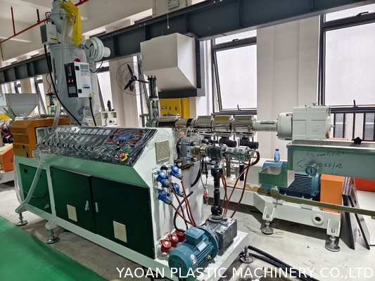 Đường đẩy thanh Acrylic rõ ràng Máy đẩy thanh PMMA