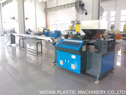AF-55MM 3 màu Máy ép đùn nhựa PVC PE PE, Máy làm mây bằng nhựa